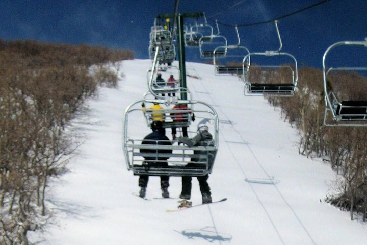 Mammoth Mountain Performance Ski Rental Including Delivery - Photo 1 of 2